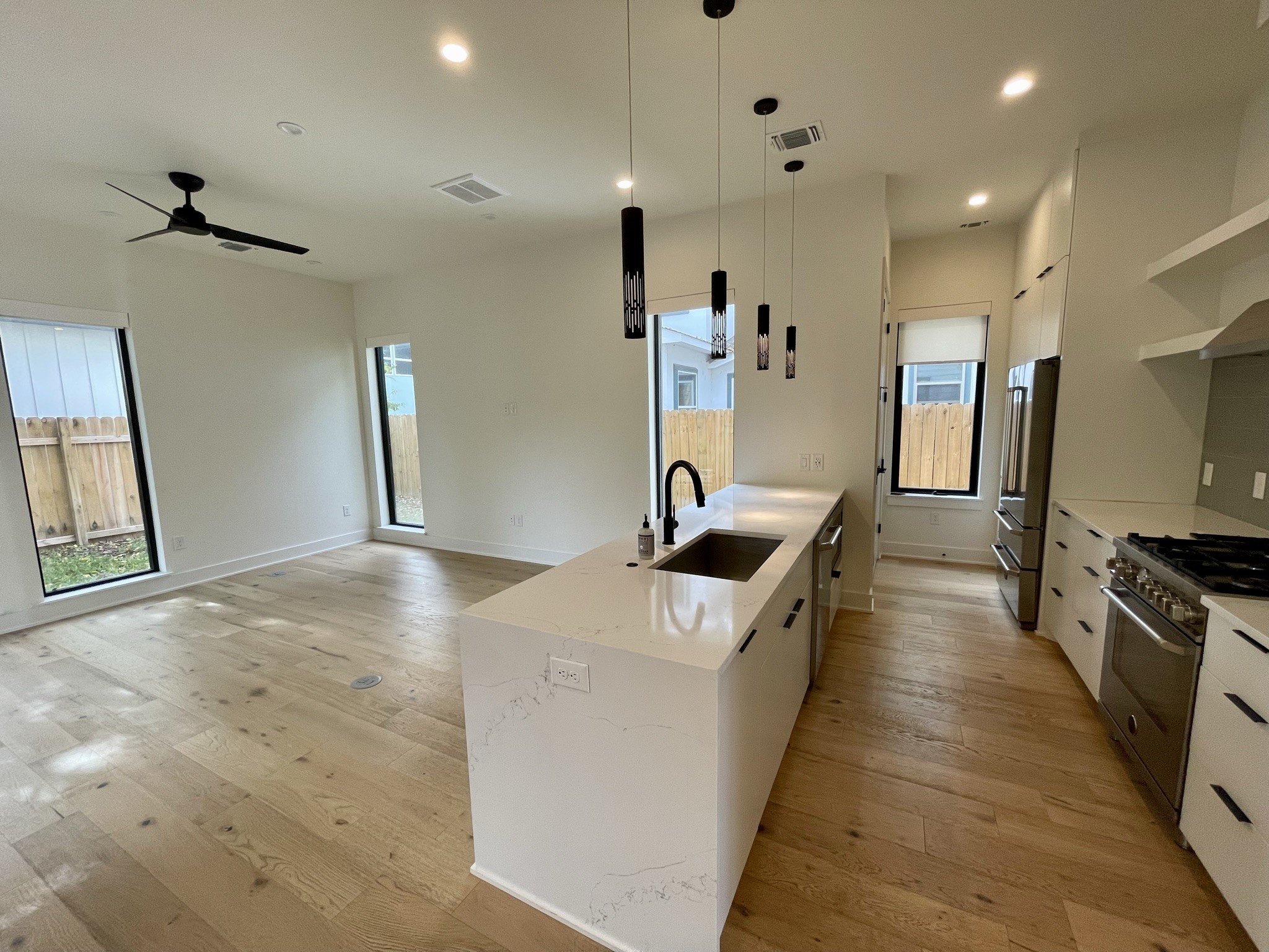 1309 Palo Duro Road, Unit 1 Austin, TX 78756 - Photo 4 of 38
