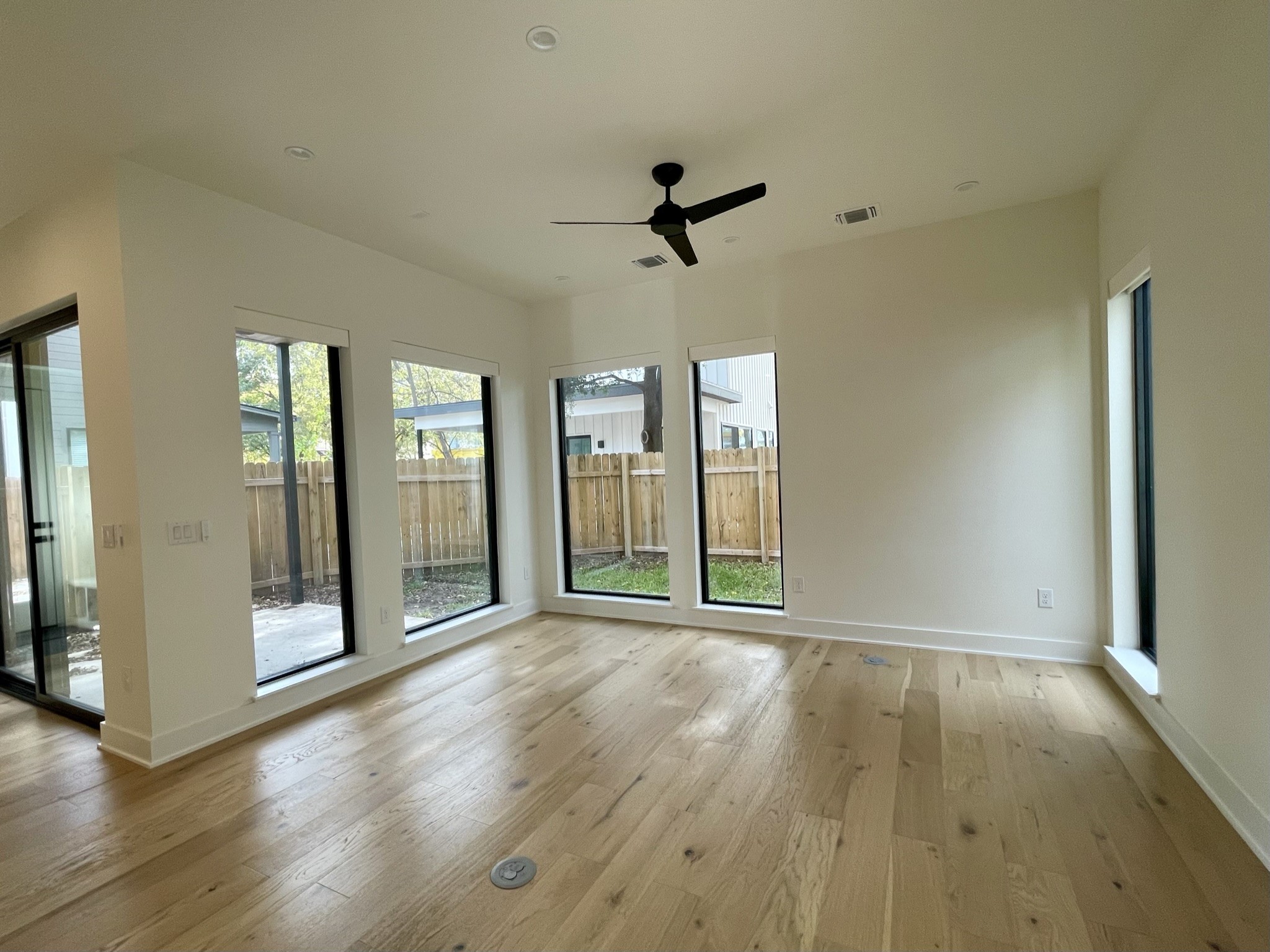 1309 Palo Duro Road, Unit 1 Austin, TX 78756 - Photo 5 of 38