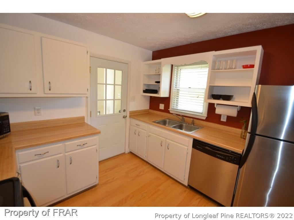 3033 Cricket Road Fayetteville, NC 28306 - Photo 13 of 23 Gallery Image 13