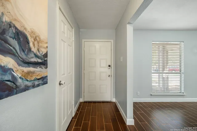 $262,500 | 13706 Sunny Glen, San Antonio, TX 78217