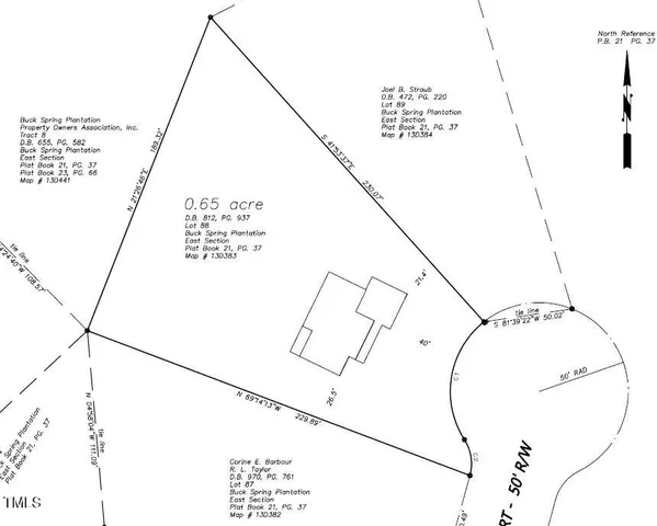 a view of a lake with houses