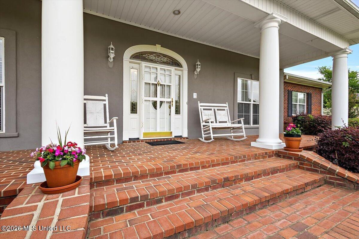 136 McCullough Lane Flora, MS 39071 - Photo 4 of 67 04-BHTP_3388