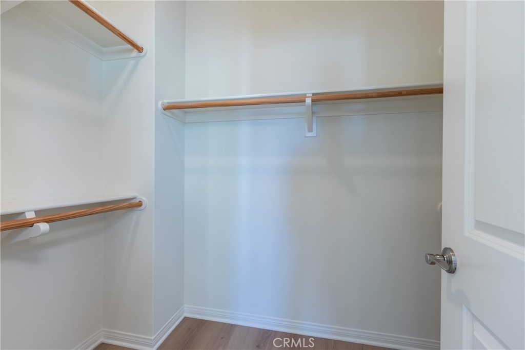 24 Oakfield Irvine, CA 92620 - Photo 28 of 30 a view of a room with shelf