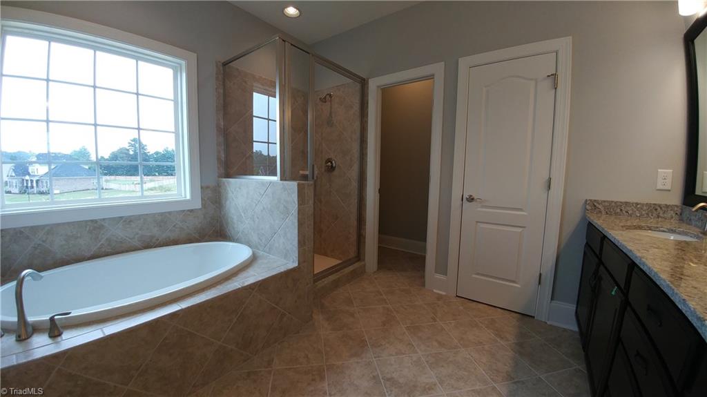 8514 Julina Drive, Unit 28 Oak Ridge, NC 27310 - Photo 7 of 10