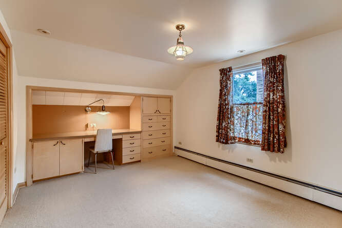 352 South Commonwealth Avenue Elgin, IL 60123 - Photo 19 of 29 a view of a livingroom with furniture and window