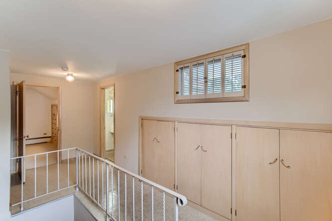 352 South Commonwealth Avenue Elgin, IL 60123 - Photo 21 of 29 a view of a hallway with windows
