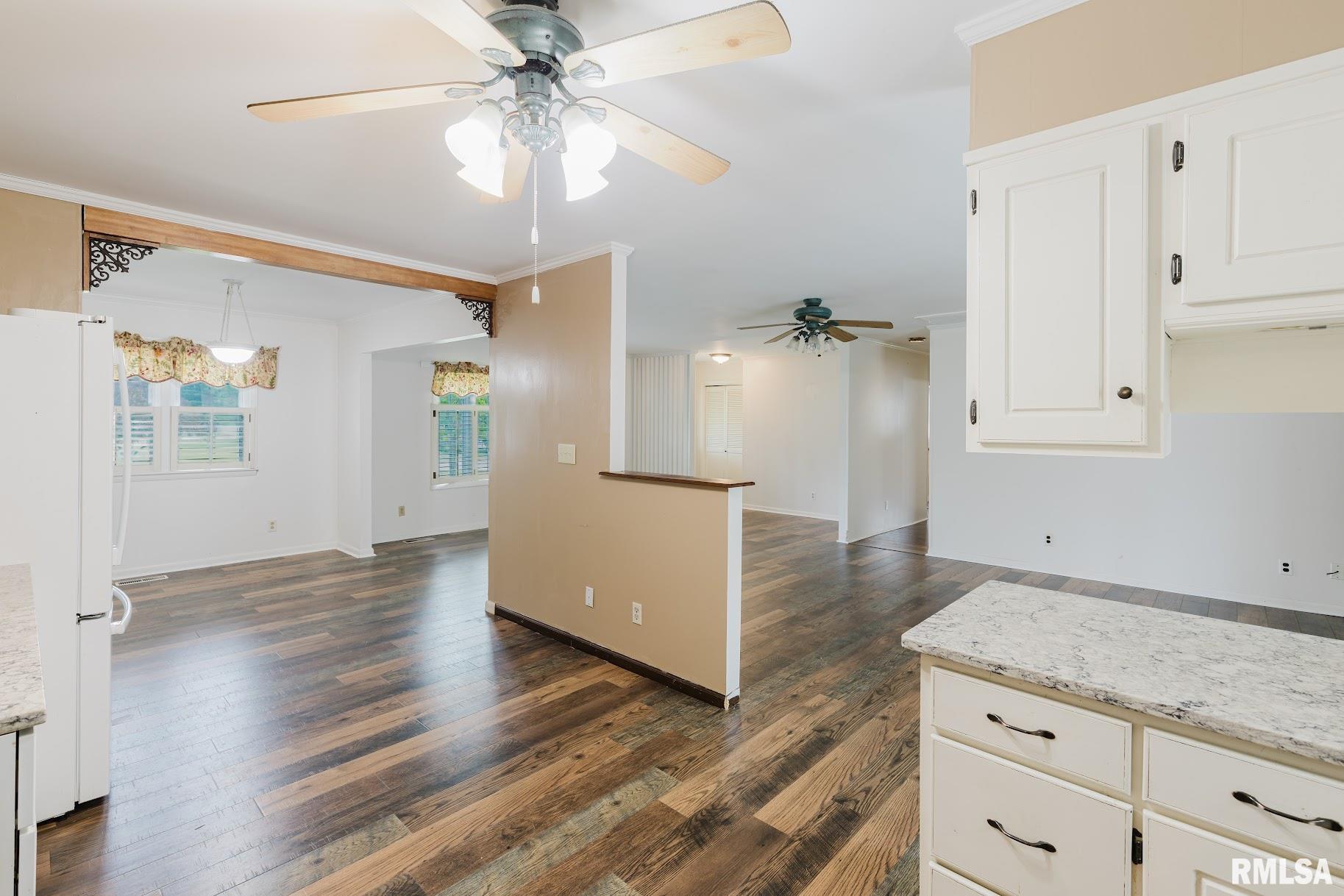 1007 McHaney Road Harrisburg, IL 62946 - Photo 11 of 53 Gallery Image 11