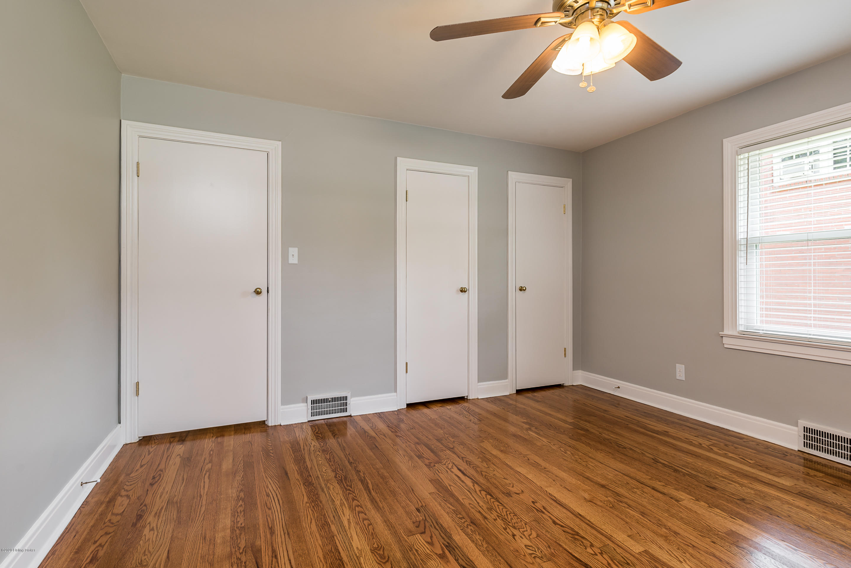 223 Alcott Road Louisville, KY 40207 - Photo 13 of 24 DHI-25 2