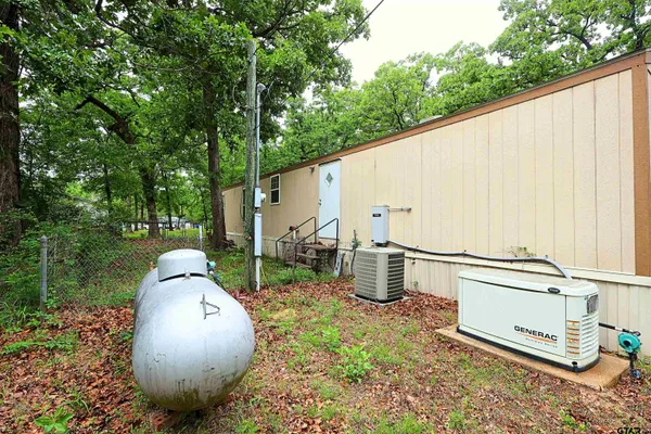 $110,000 | 13990 Daniel Boone Lane, Log Cabin, TX 75148