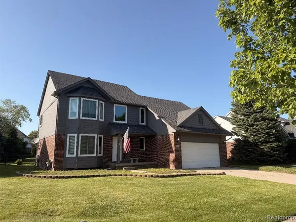 $409,900 | 31167 Broderick Drive, New Baltimore, MI 48051