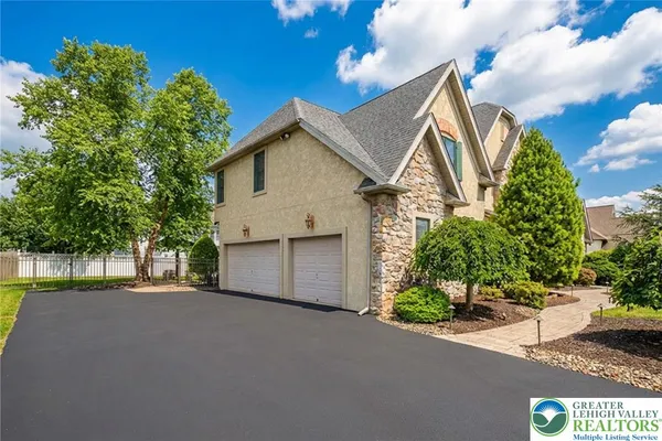 $865,000 | 45 Crest Boulevard, Easton, PA 18045