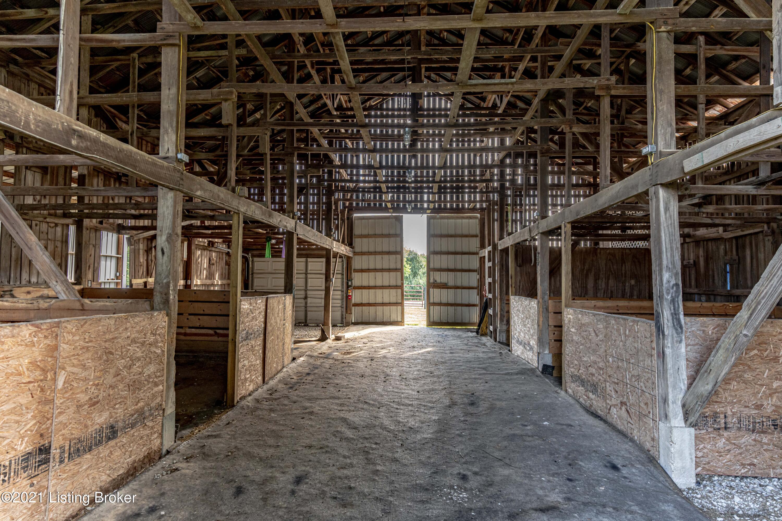 4365 Webb Road Simpsonville, KY 40067 - Photo 102 of 146 DSC08868