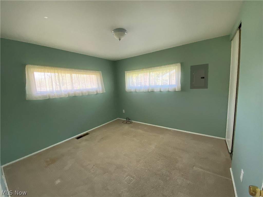 4138 Burkey Road Austintown, OH 44515 - Photo 12 of 18