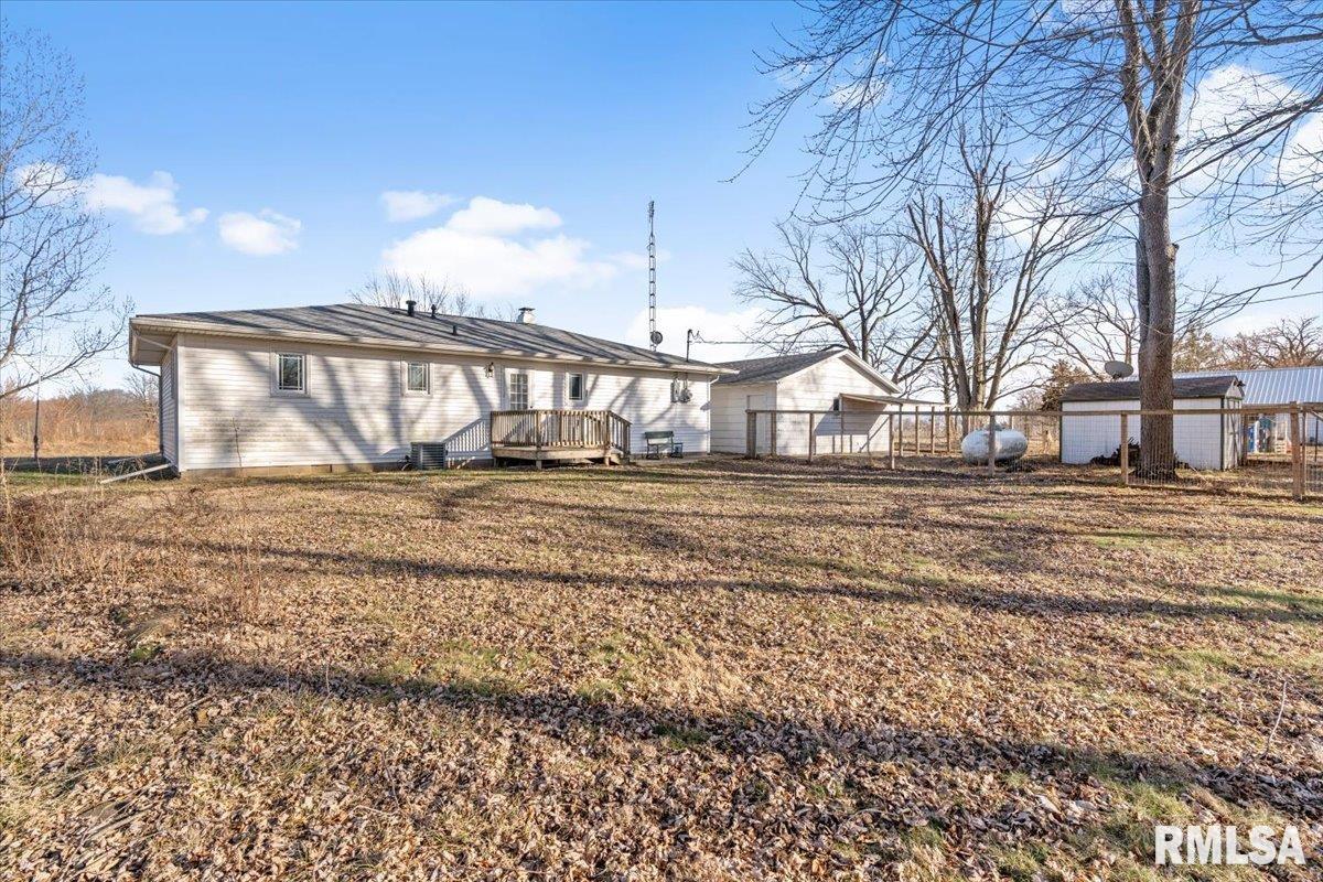 9353 Johns Creek Road Loami, IL 62661 - Photo 29 of 34