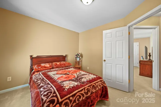 $575,000 | 5369 Cambridge Bay Drive, Charlotte, NC 28269