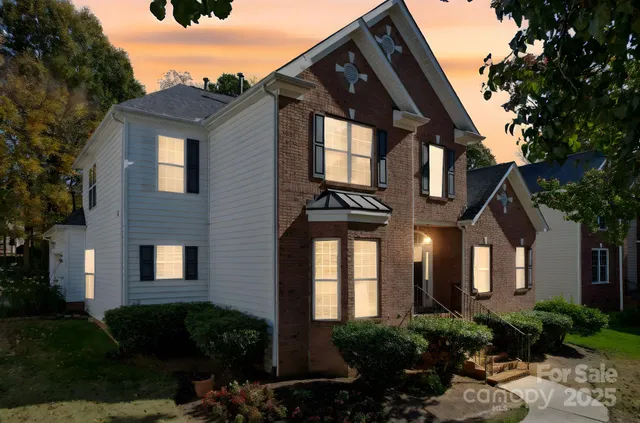 $575,000 | 5369 Cambridge Bay Drive, Charlotte, NC 28269