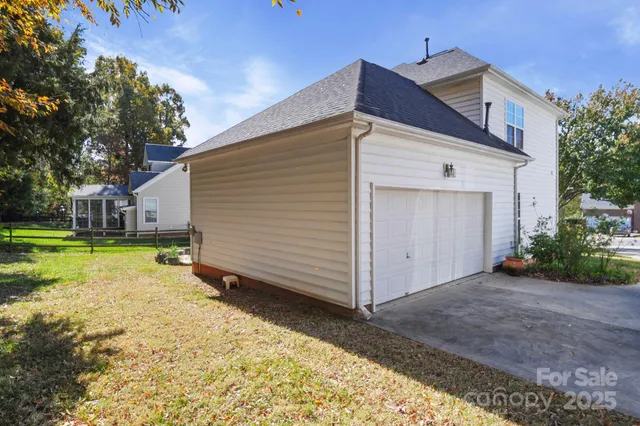 $575,000 | 5369 Cambridge Bay Drive, Charlotte, NC 28269