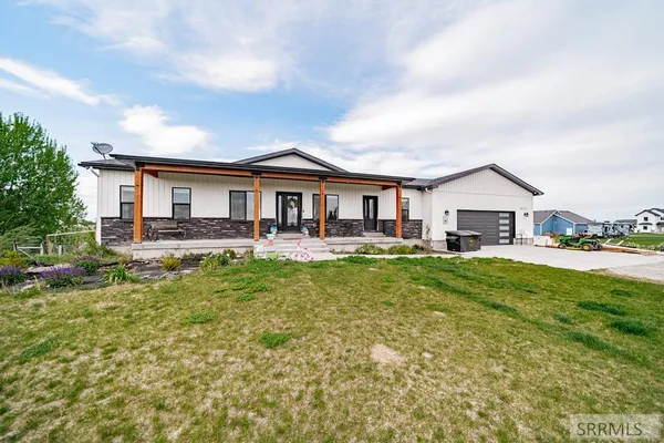 $800,000 | 3819 420 North, Rigby, ID 83442