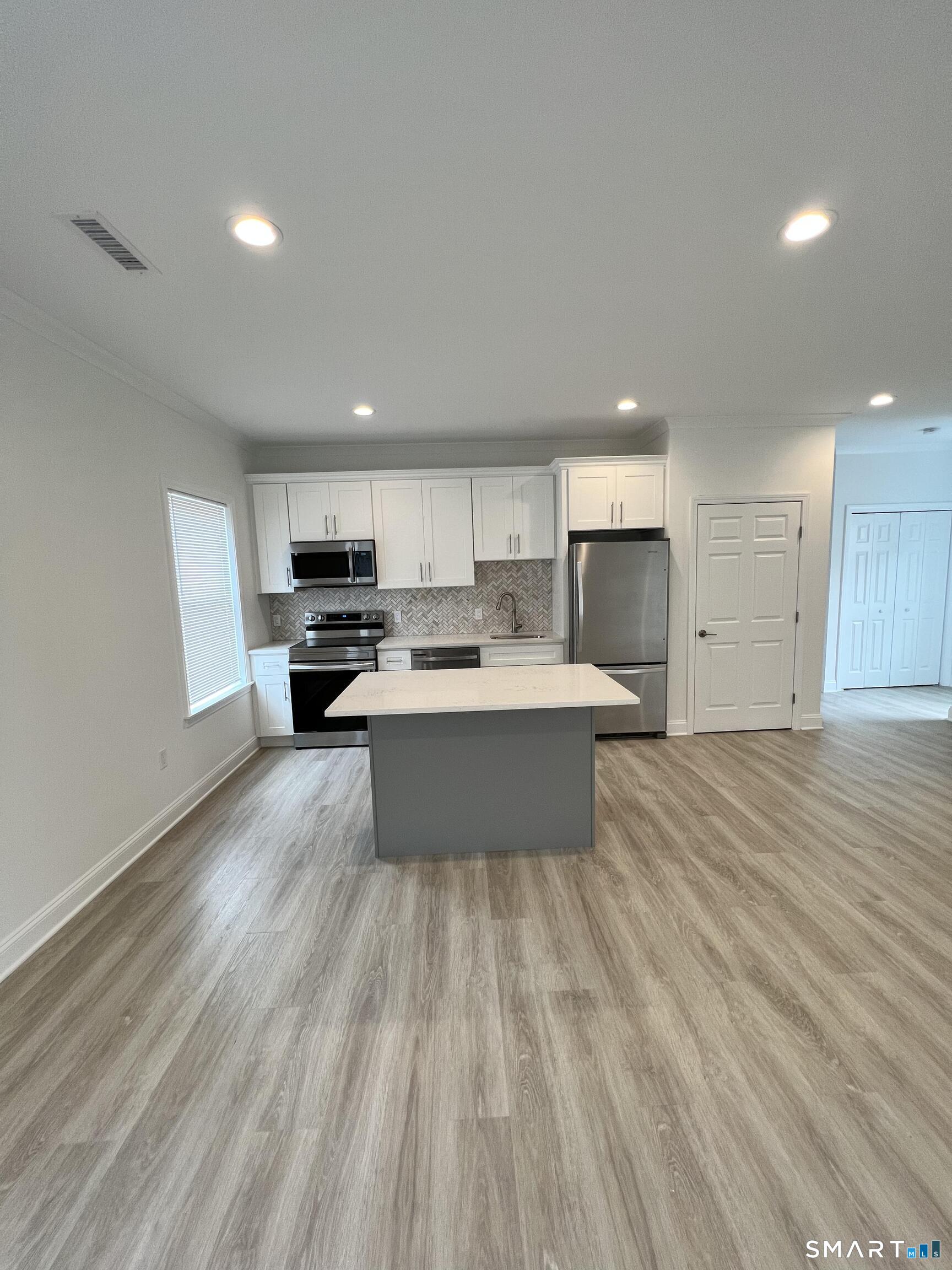 93 Boston Post Road, Unit A Milford, CT 06460 - Photo 3 of 10