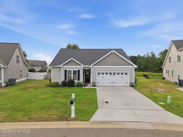 $289,900 | 1520 Penncross Drive, Greenville, NC 27834