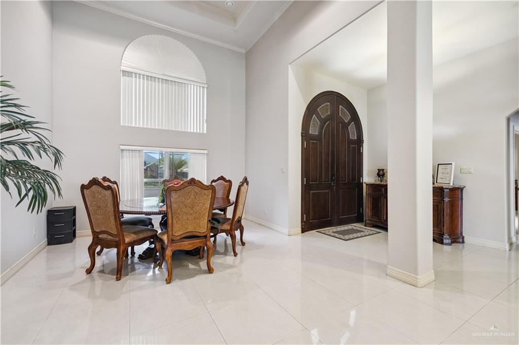 2005 East 28th Street Mission, TX 78574 - Photo 3 of 28 a view of a livingroom with furniture and a window