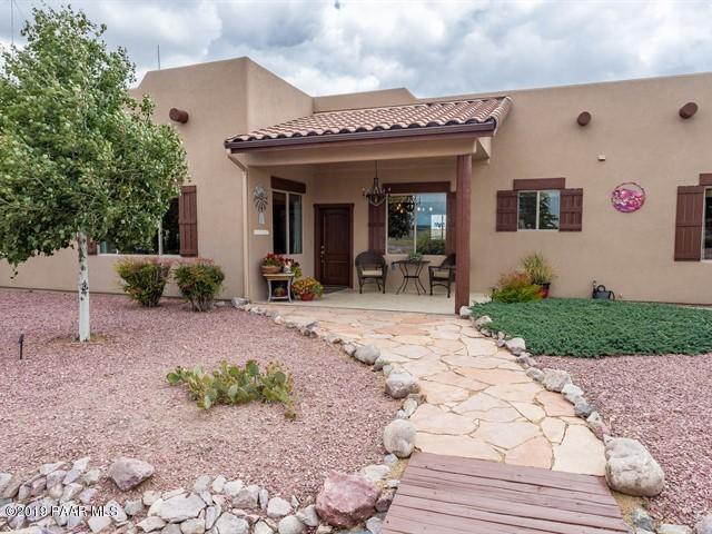 587 North Reed Road Chino Valley, AZ 86323 - Photo 4 of 37 004_Front