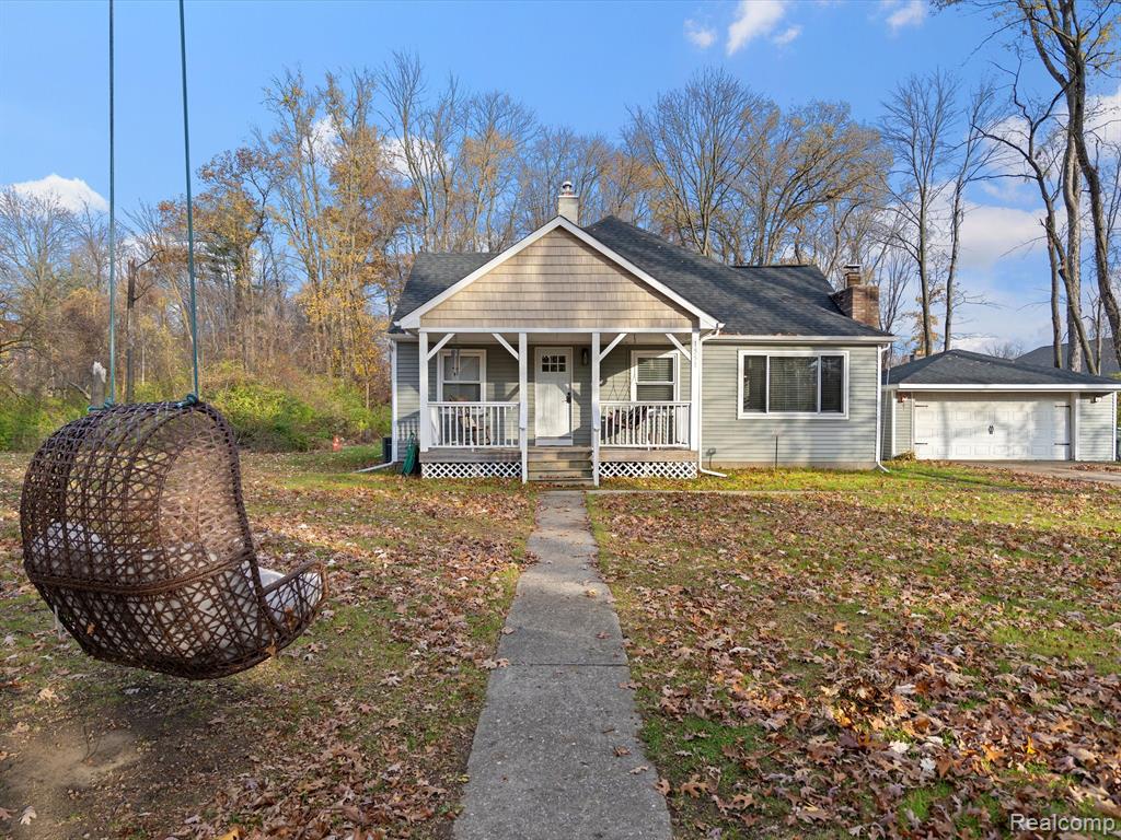 1551 John R Road Rochester Hills, MI 48307 - Photo 2 of 44
