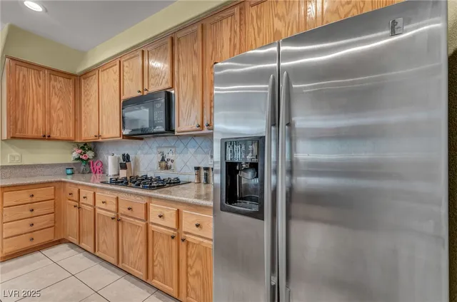 $1,175,000 | 8929 Glenistar Gate Avenue, Las Vegas, NV 89143