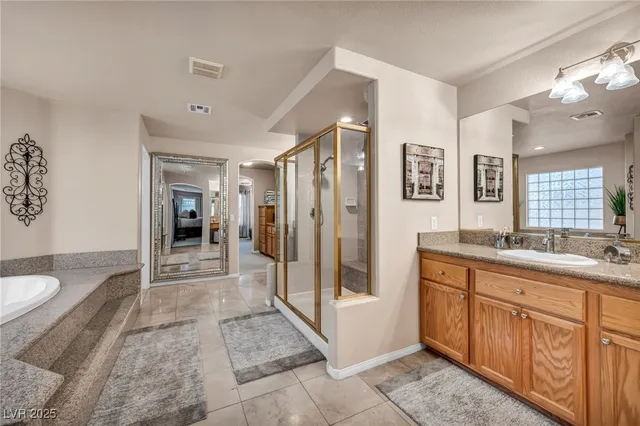 $1,175,000 | 8929 Glenistar Gate Avenue, Las Vegas, NV 89143