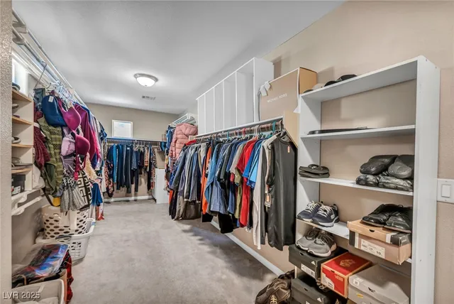 $1,175,000 | 8929 Glenistar Gate Avenue, Las Vegas, NV 89143