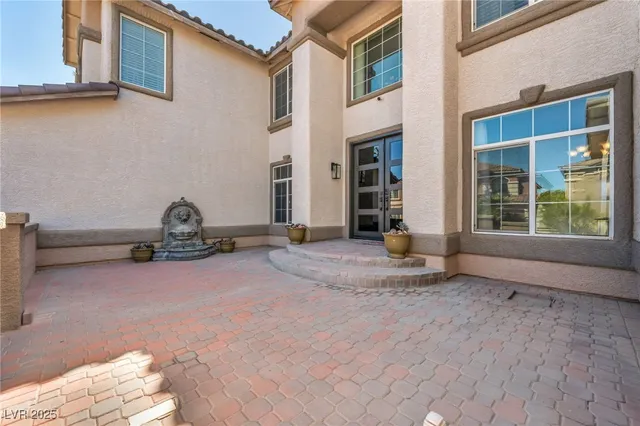 $1,175,000 | 8929 Glenistar Gate Avenue, Las Vegas, NV 89143