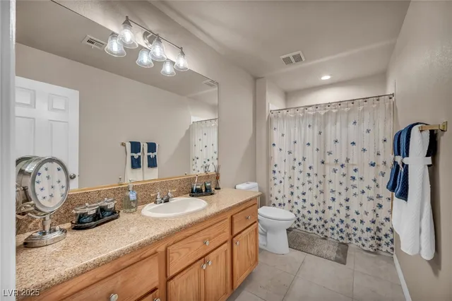 $1,175,000 | 8929 Glenistar Gate Avenue, Las Vegas, NV 89143