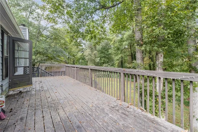 $249,500 | 824 Cedar Lake Drive Southeast, Conyers, GA 30094