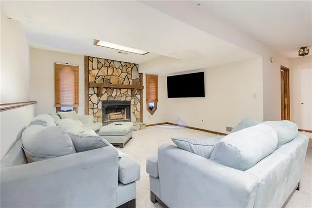 $249,500 | 824 Cedar Lake Drive Southeast, Conyers, GA 30094