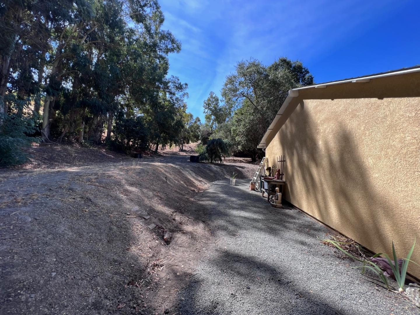 14004 Clayton Road San Jose, CA 95127 - Photo 36 of 43 a view of a back yard of the house