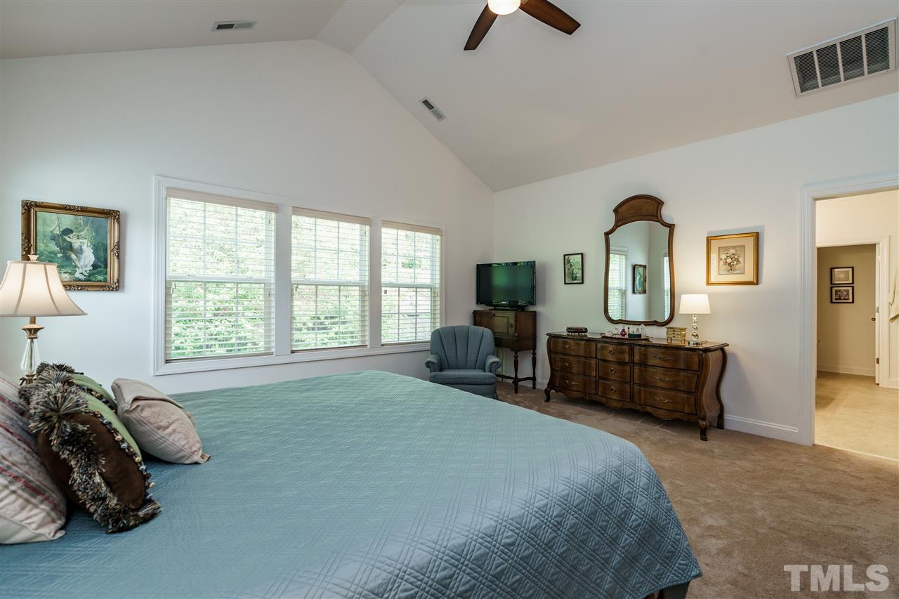 4005 Periwinkle Blue Lane Raleigh, NC 27612 - Photo 15 of 29