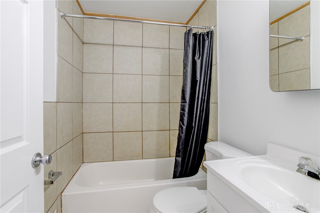 321 East Nottingham Road Dayton, OH 45405 - Photo 29 of 45 Gallery Image 29