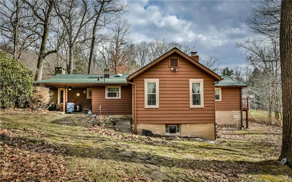 3923 Gibsonia Road Gibsonia, PA 15044 - Photo 25 of 25 Rear view of the house.