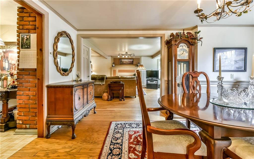 3923 Gibsonia Road Gibsonia, PA 15044 - Photo 5 of 25 Gallery Image 5