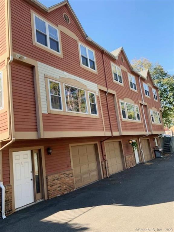 6 Rowan Street, Unit 1 Norwalk, CT 06855 - Photo 1 of 1
