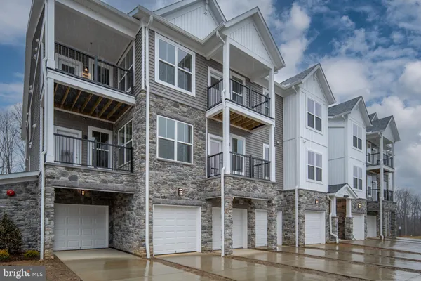 $486,640 | 29 Hyssop Way, Unit 305, Stafford, VA 22554