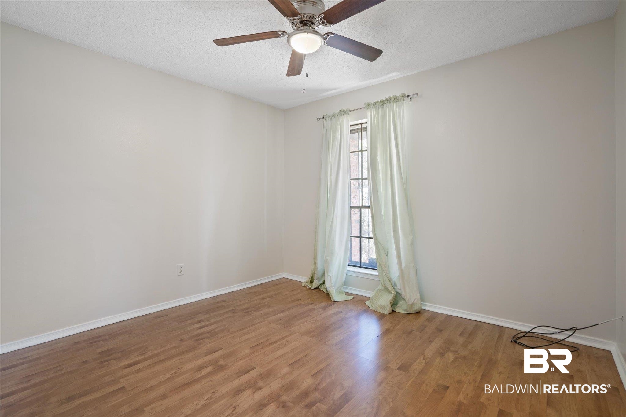 5812 Fern Valley Road Mobile, AL 36609 - Photo 17 of 23