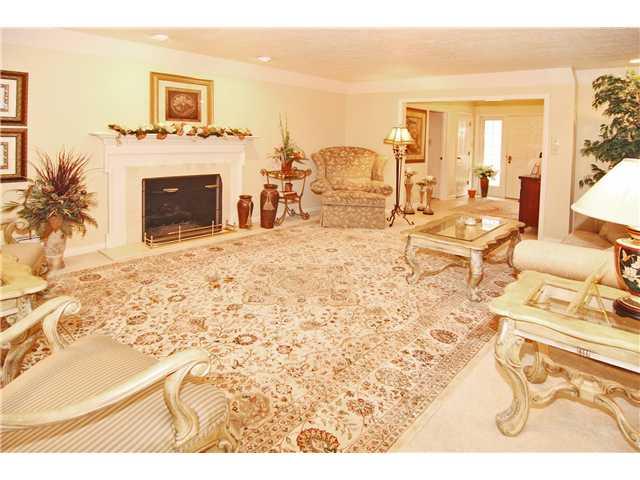 7801 Lantern Road Indianapolis, IN 46256 - Photo 5 of 24 Gallery Image 5