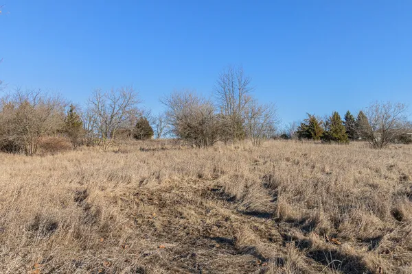 $325,000 | 10076 Emerald Drive, Brooklyn, MI 49230