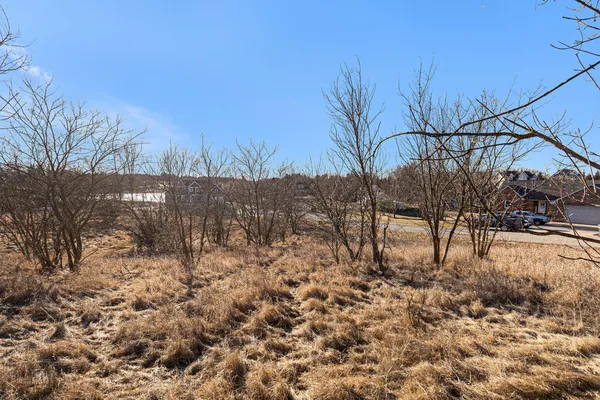 $325,000 | 10076 Emerald Drive, Brooklyn, MI 49230