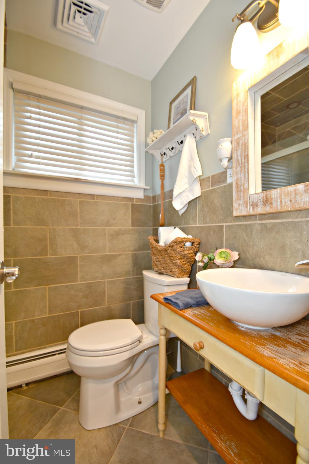 216 East Rudderow Avenue Maple Shade, NJ 08052 - Photo 8 of 43