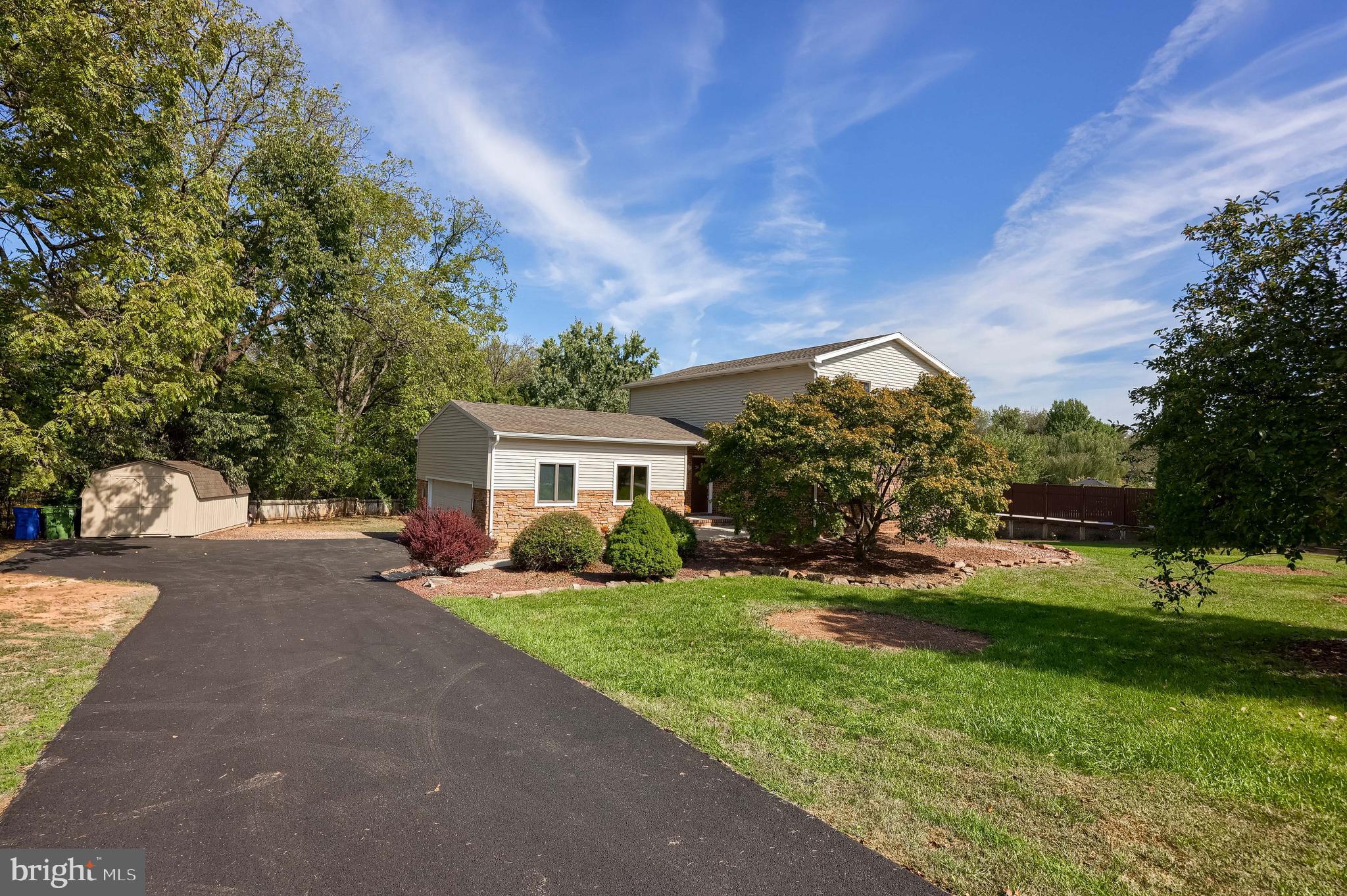 2751 Lewisberry Road York, PA 17406 - Photo 1 of 54 Gallery Image 1
