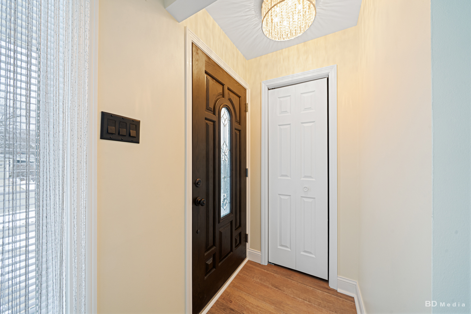 14430 Ridgeway Avenue Midlothian, IL 60445 - Photo 3 of 27