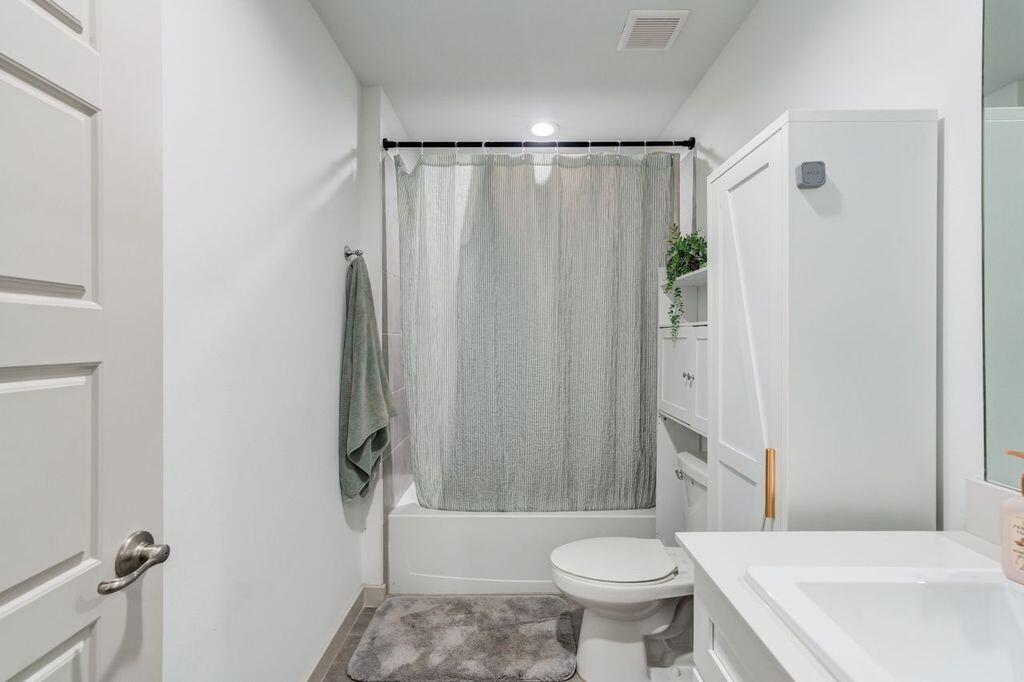 2901 134th Street Lubbock, TX 79423 - Photo 24 of 29 bath1