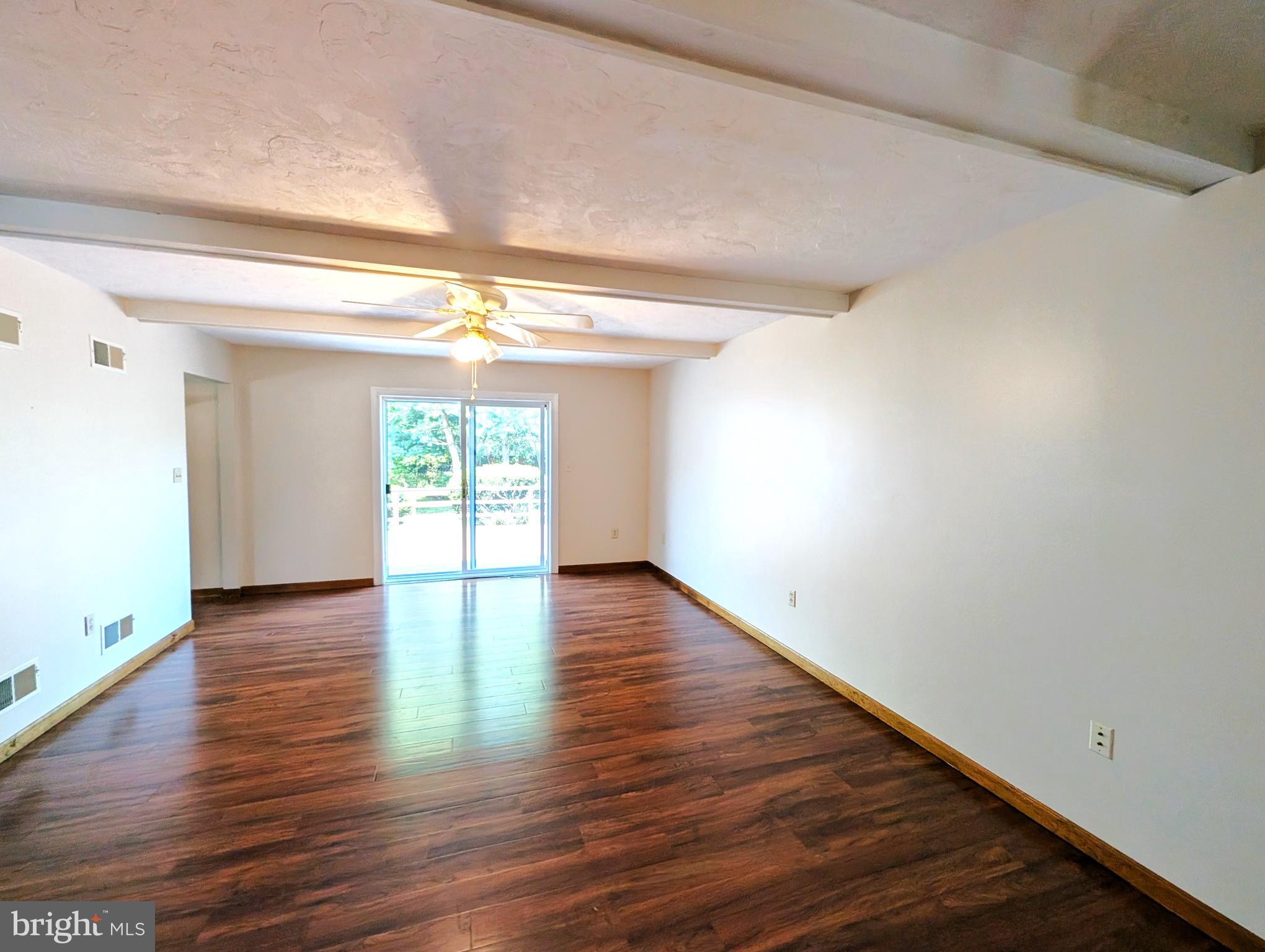 111 Rodes Avenue Gettysburg, PA 17325 - Photo 31 of 38 Family Room